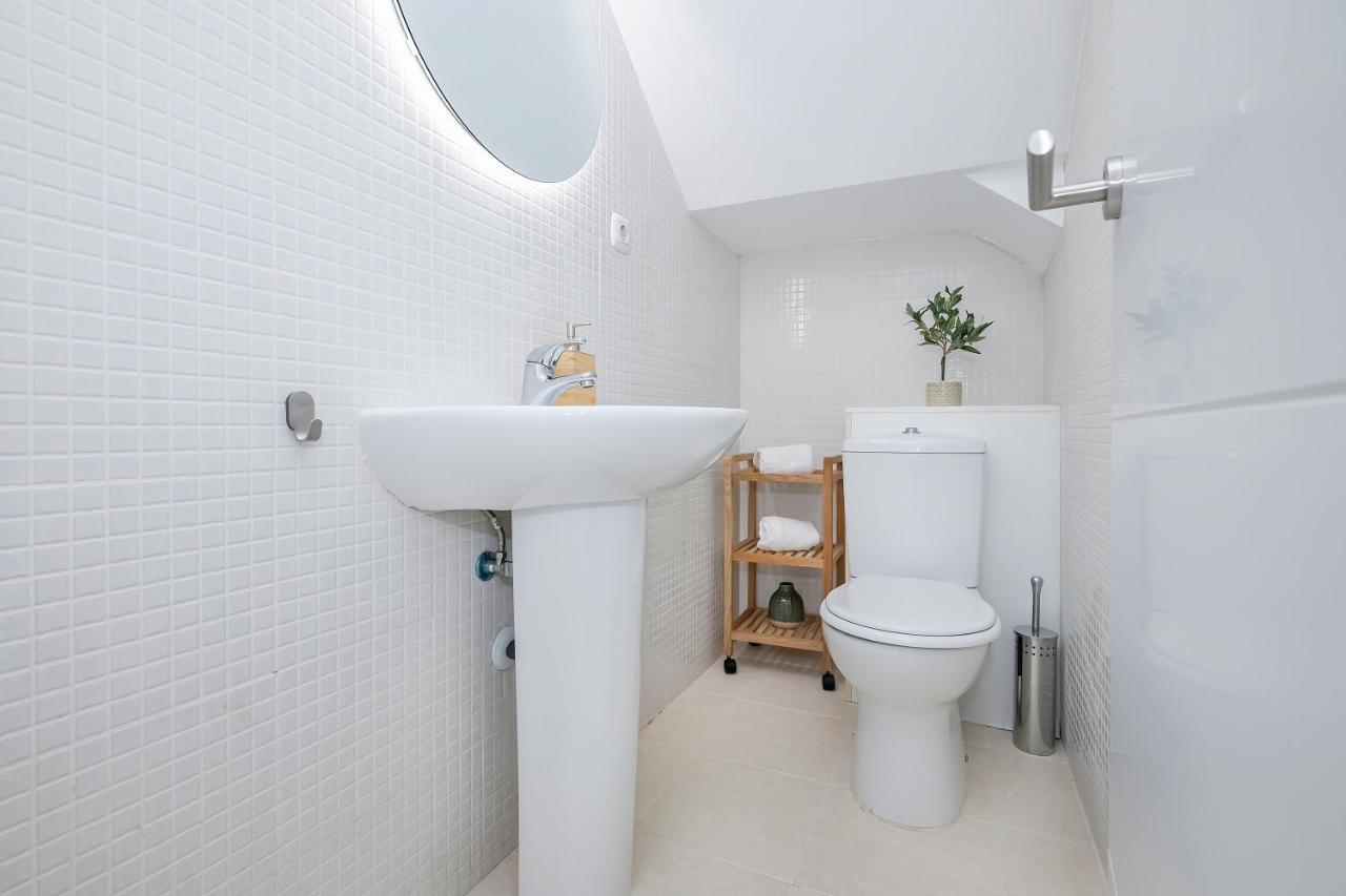 Exclusivo Duplex Carrera Leilighet Málaga Eksteriør bilde