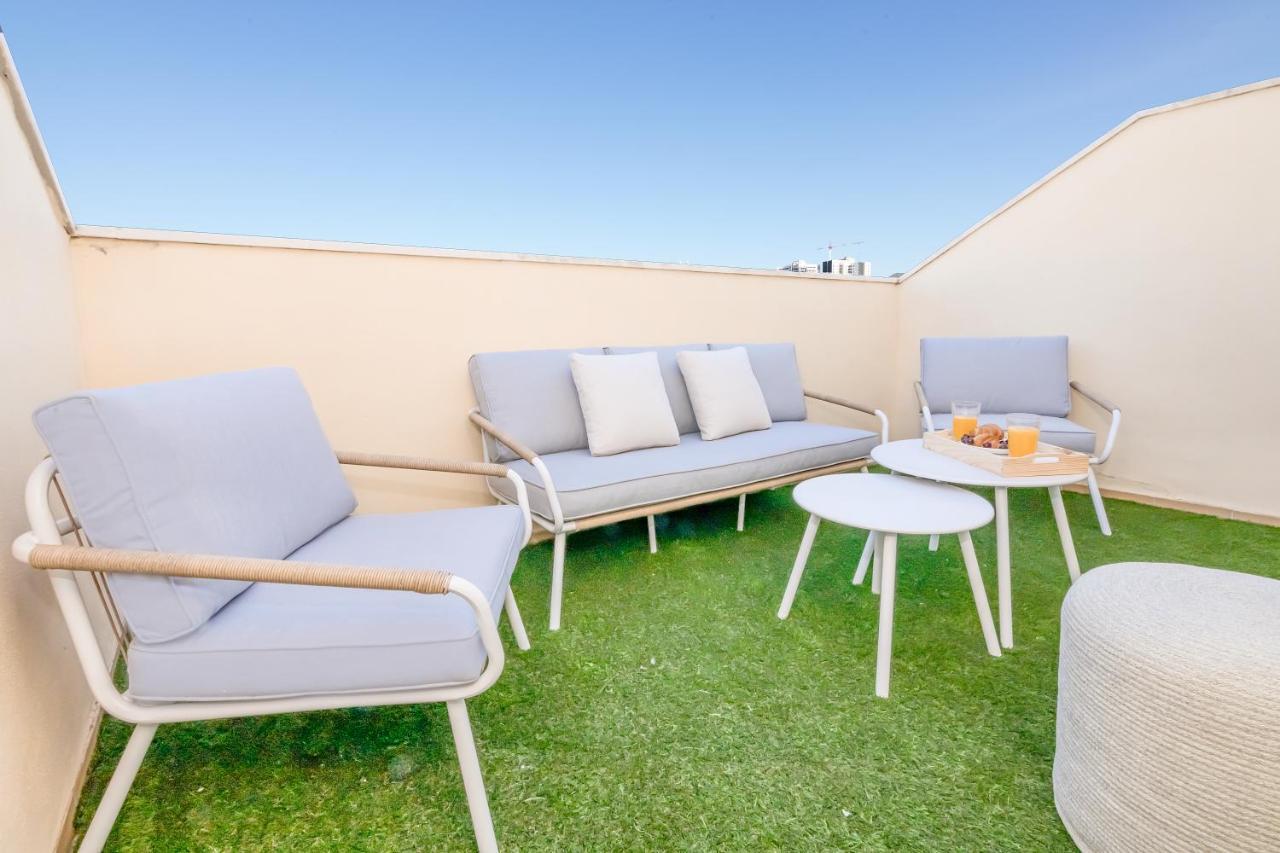 Exclusivo Duplex Carrera Leilighet Málaga Eksteriør bilde